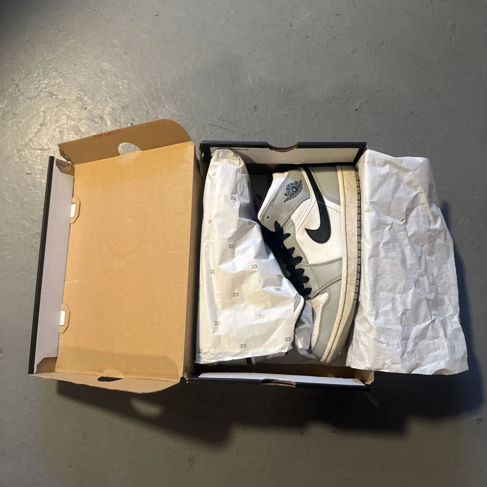 Nike Air Jordan 1 Mid Light Gris Fumé Noir Blanc Dior Taille 8,5 554724 092