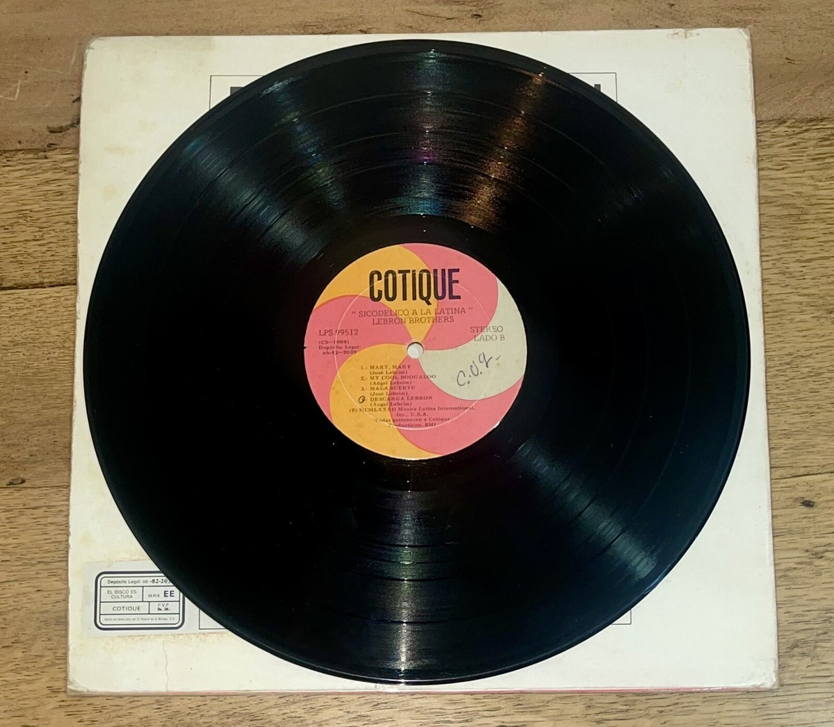 The Lebron Brothers Orchestra – Psychede THE LEBRON BROTHERS ORCHESTRA - Psychedelic Goes Latin