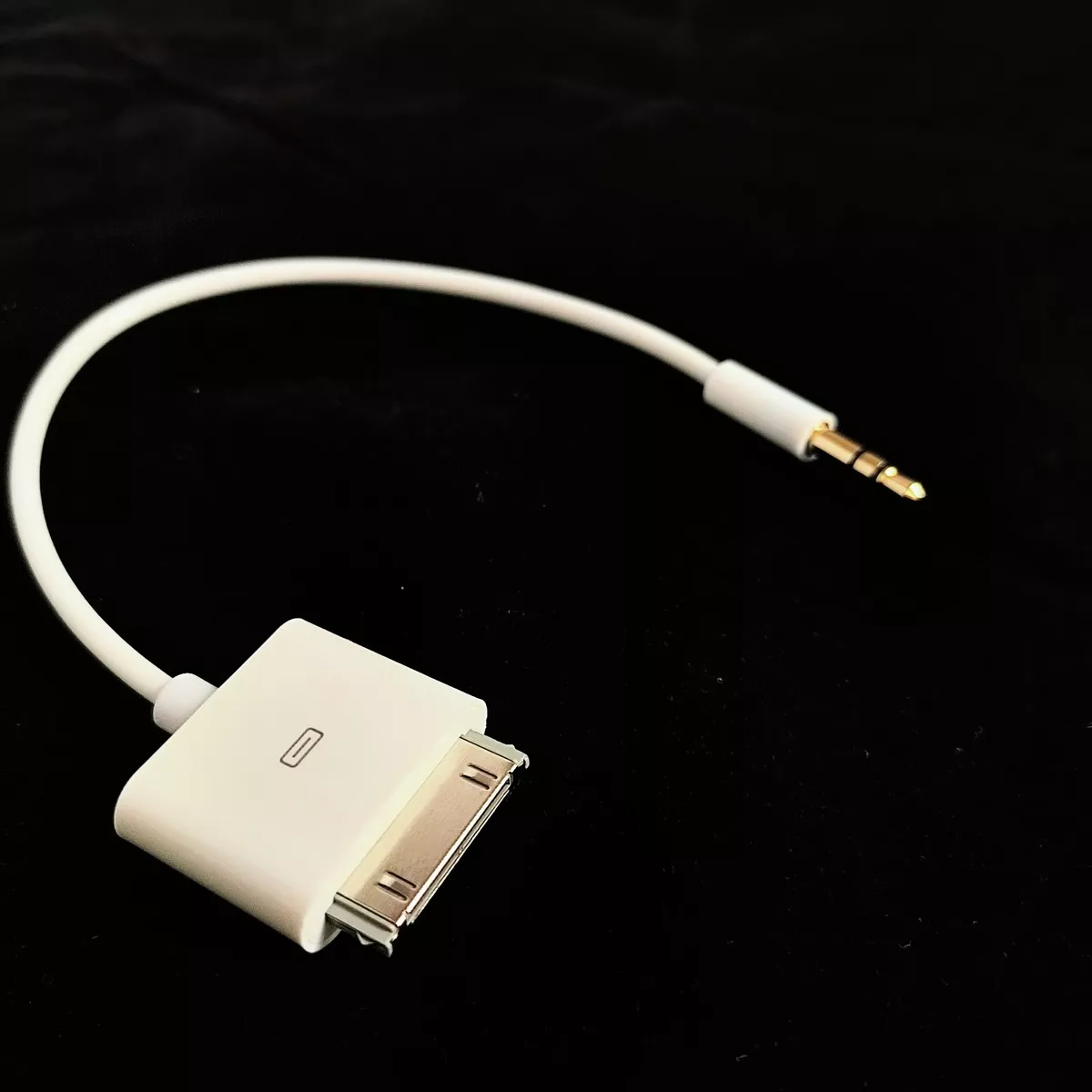 Iphone audio plug outlet
