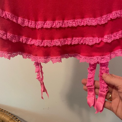 Vintage Betsey Johnson Ribbon Garter Ruffle Ribbed Bow Tank - Picture 10 of 10