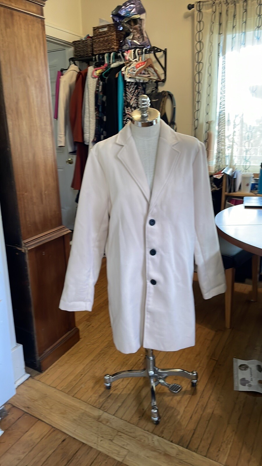 buttoned coat - image 1