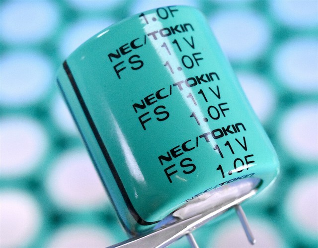 Конденсатор nec tokin