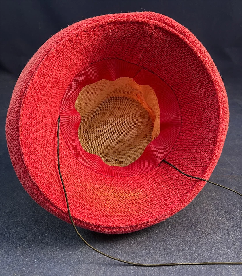 Sombrero de cóctel muñeca juguete inclinable fascinador pluma fucsia rosa vintage 1940 para mujer  Foto 4 de 4