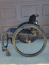 Tilite Aero Z wheelchair rigid Black 16" x 18" Used 16"x18"