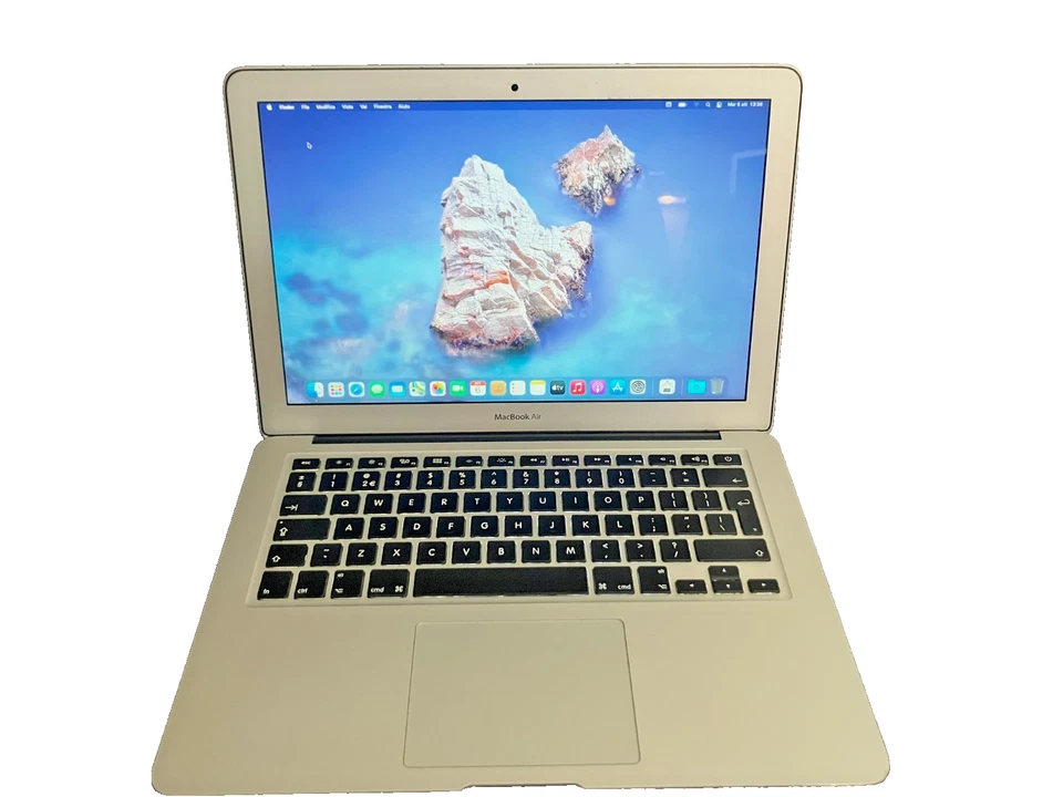 Apple MacBook Air 13" · i5 5th gen 1.6 GHz · 4GB · 128GB, foto 1 di 5