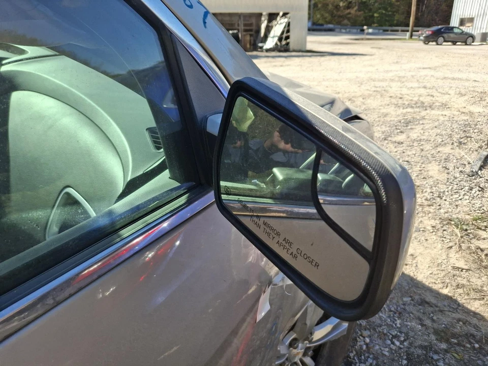 Alternador usado compatible con: Chevrolet Equinox 2013 2,4 grado A Foto 3 de 4