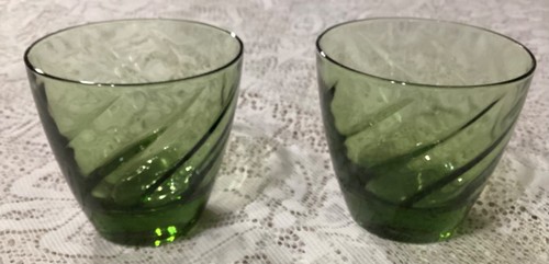 Vintage Libbey Avocado ~ Set of 2 ~ Green Swirl Lowball Glasses - Picture 5 of 9