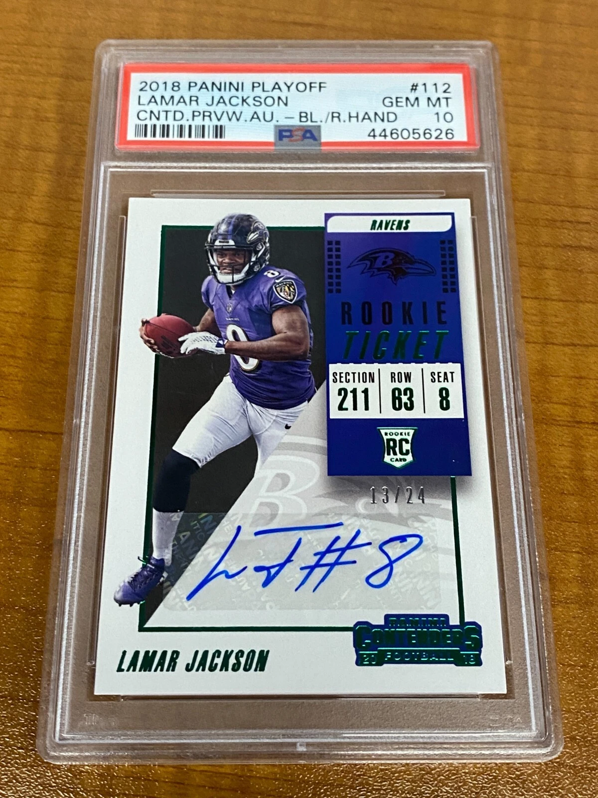 Lamar Jackson Panini Playoff Contenders Preview Autograph #112 Ball at Chest