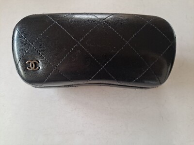 CHANEL  with the original  leather case CHANEL Vintage Black CC Box Vanity Case with Shoulder Strap  main image 4
