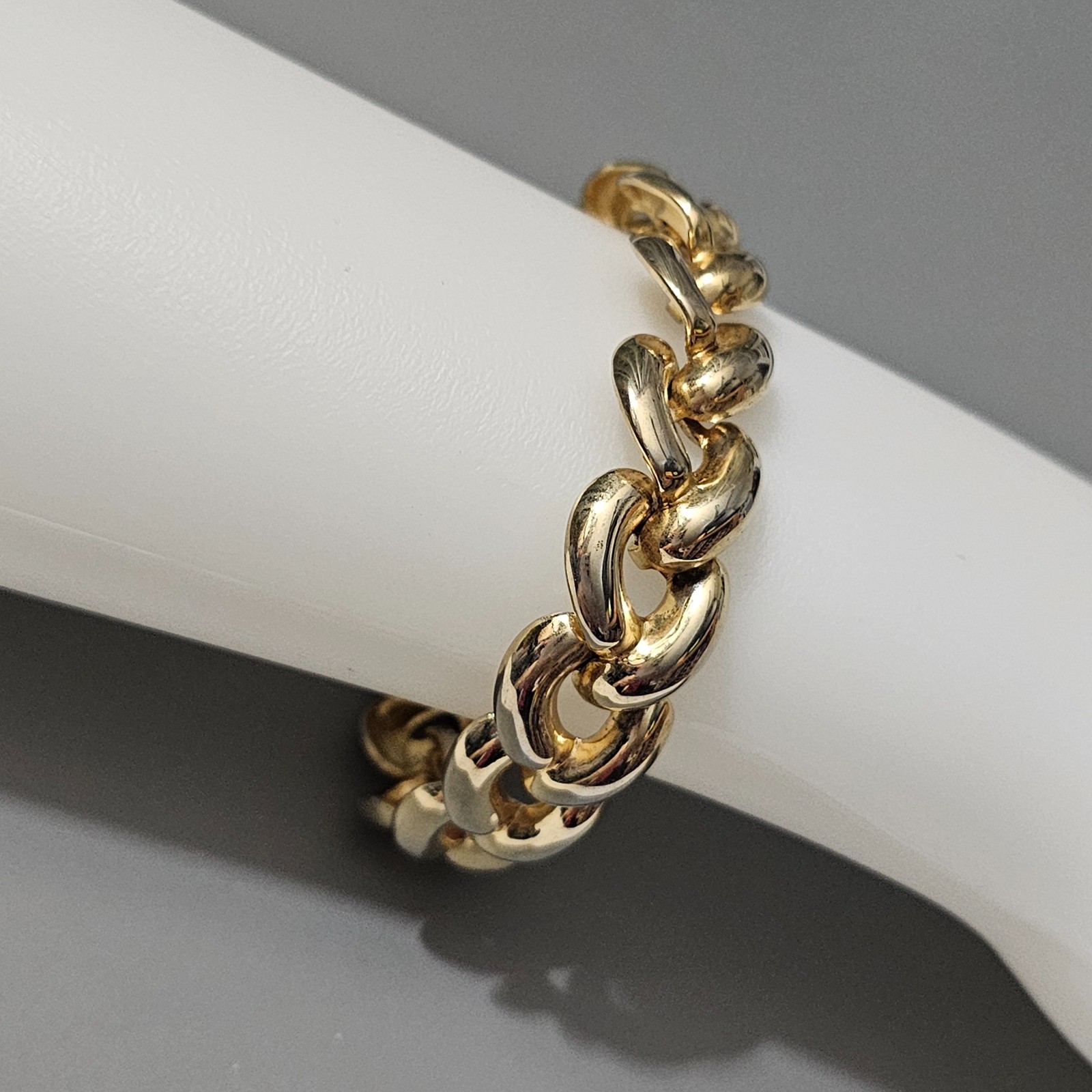 Chunky Chain Link Statement Bracelet Goldtone 7" … - image 1