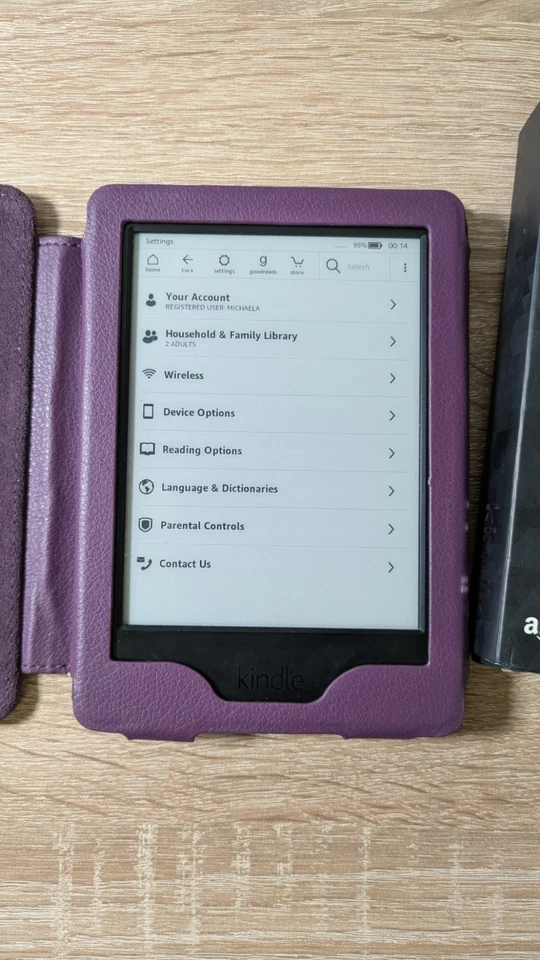 Amazon Kindle 7th Generation 4GB Wi-Fi 6-inch Black E-Reader Perfect, Boxed - Image 2 of 4