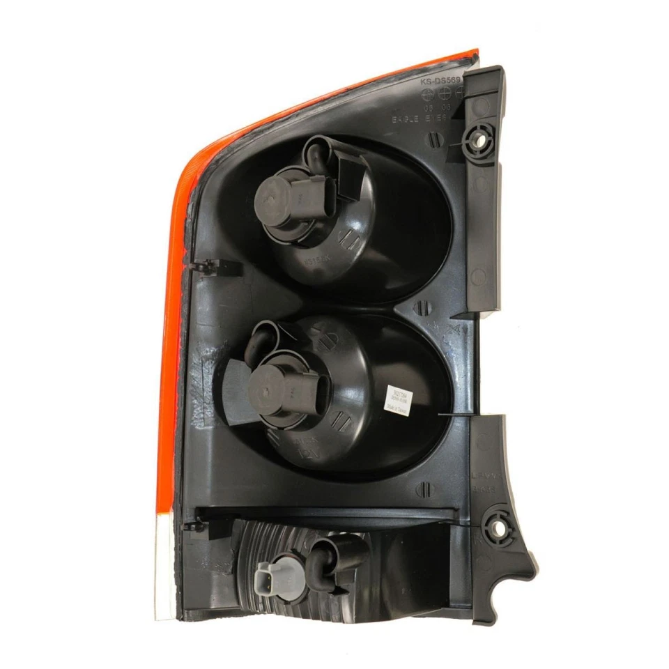 Conjunto de luz trasera derecha lado del pasajero para Nissan Armada 2005-2015 Foto 4 de 4