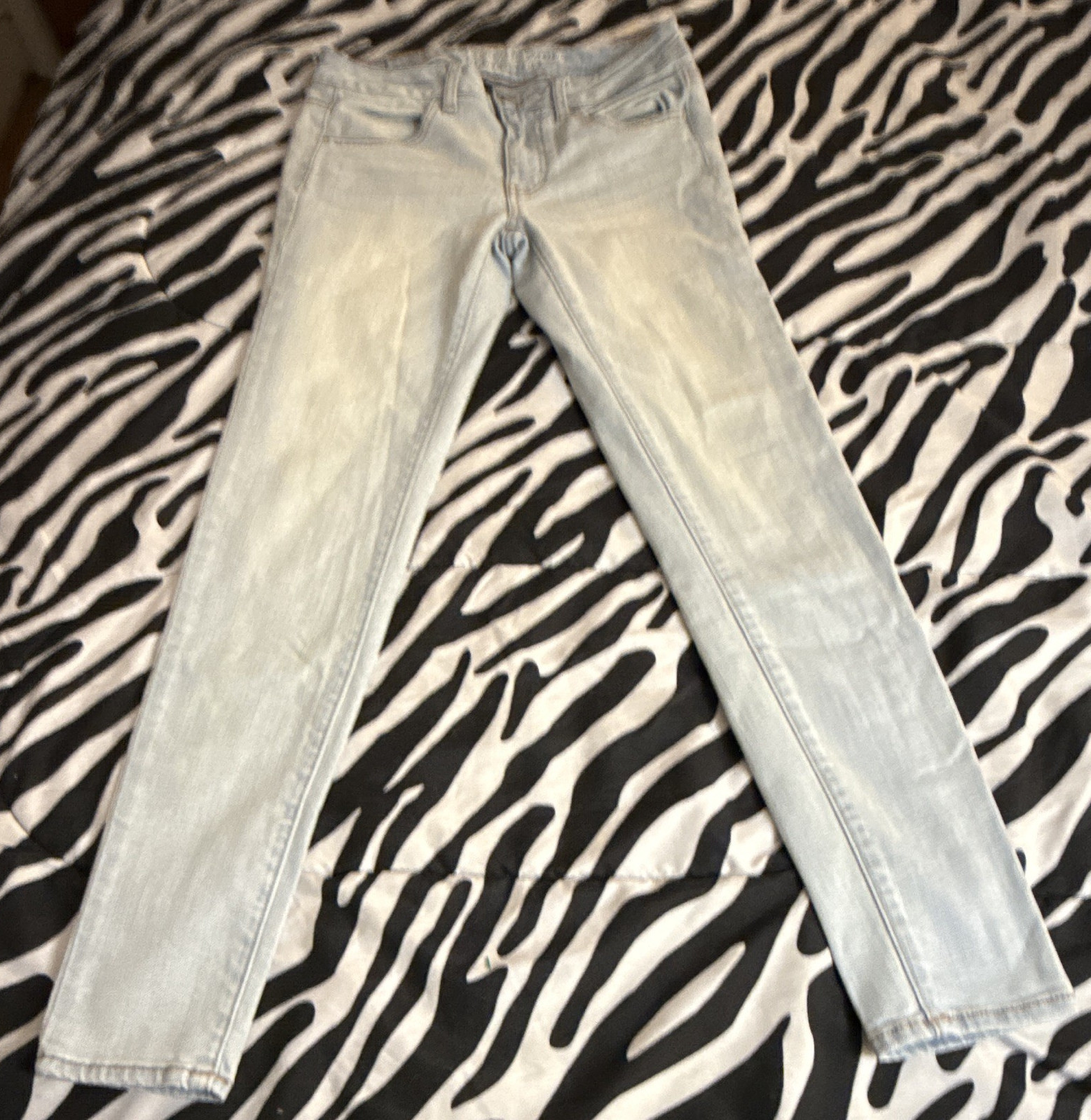 American Eagle Outfitters Women Skinny Jeans Light Wash Blue Denim Stretch Sz 4