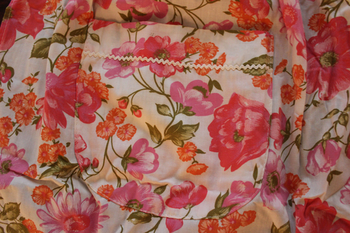 Vintage Handmade Flower Power Pink & Orange Floral Apron & Pot holder - 第 5/6 張圖片