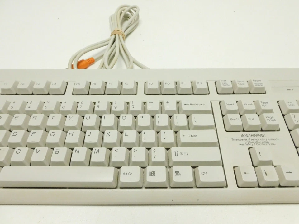 OEM Compaq KB-9860 PS/2 Wired Beige Vintage Retro QWERTY - Tested - Image 3 of 4