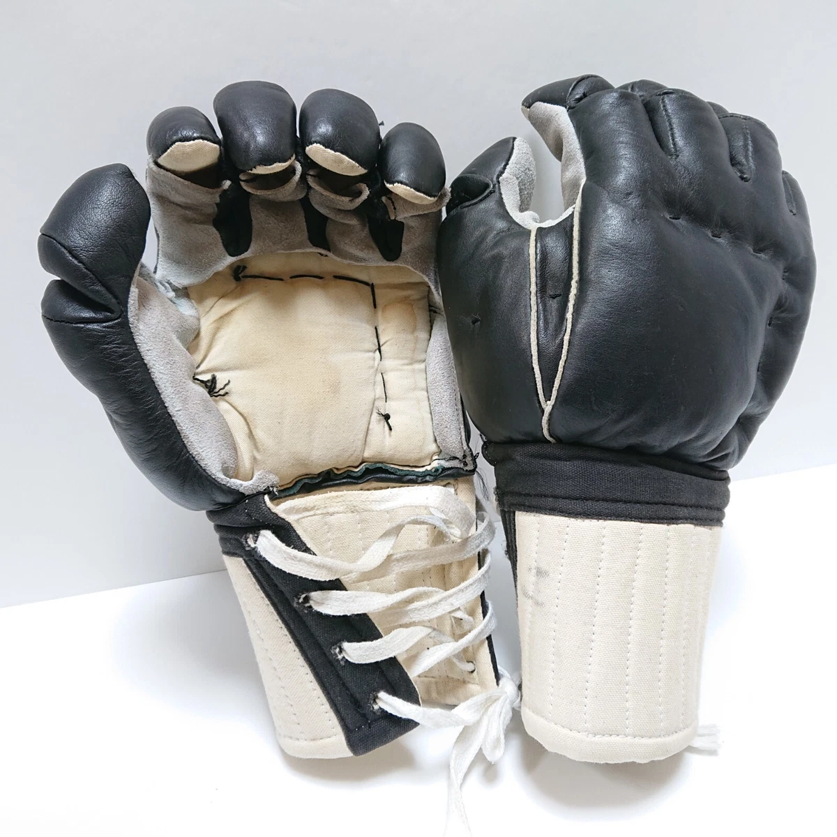 Bruce lee sales boxing gloves