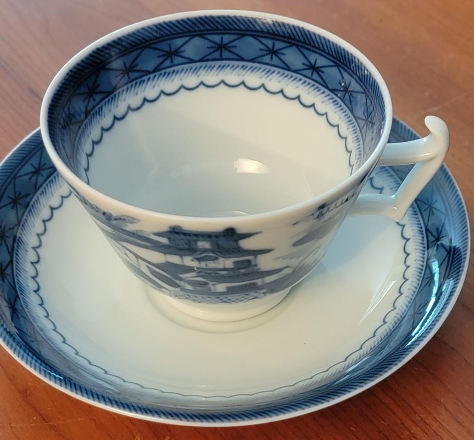 Mottahedeh Canton Blue and White Footed Cup and Saucer Set Multiples ...