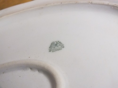 Grand plat ovale en porcelaine de Limoges décor aux barbeaux Martin Charles 40cm - Imagen 7 de 7