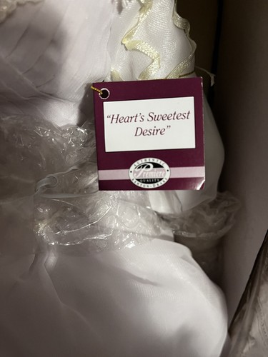 Brand New Heart’s Sweetest Desire Doll by Sandra Bilotto,Ashton Drake - Picture 4 of 18