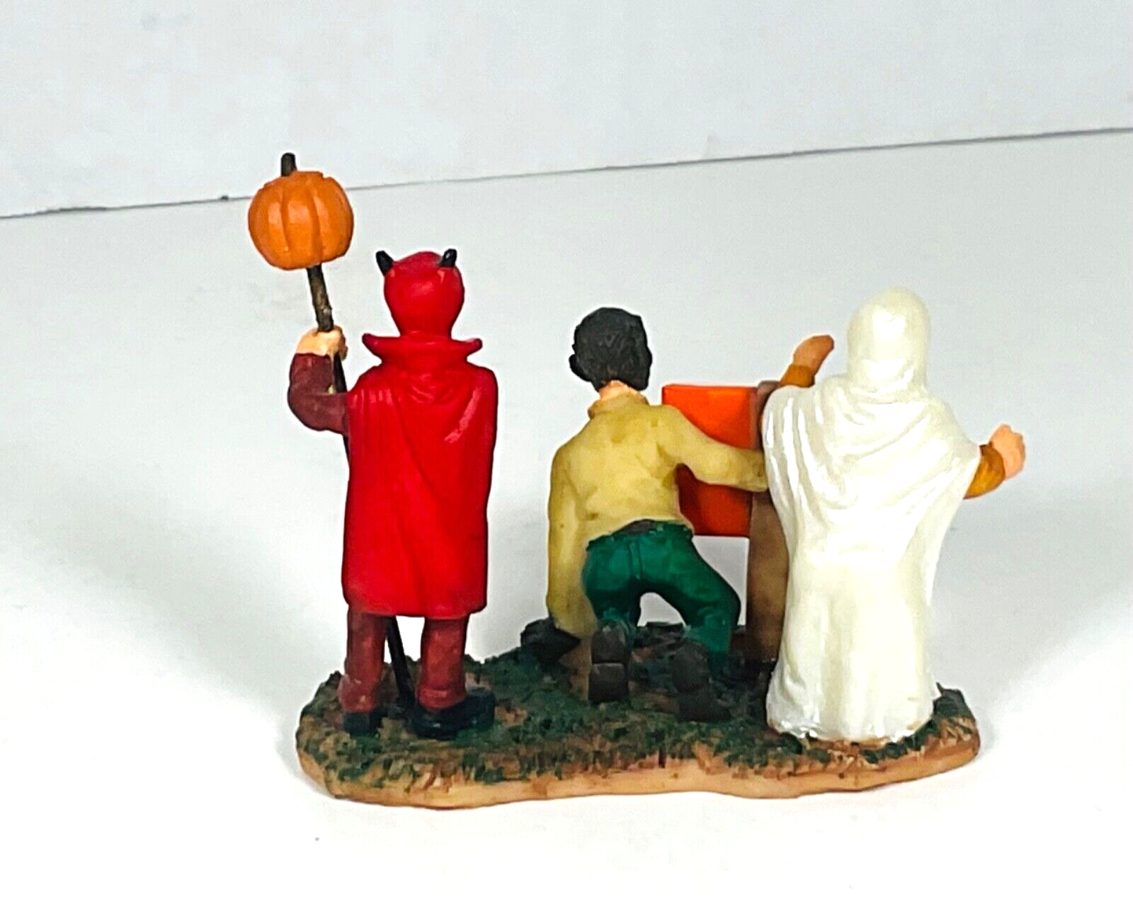 Picture 3 of 5