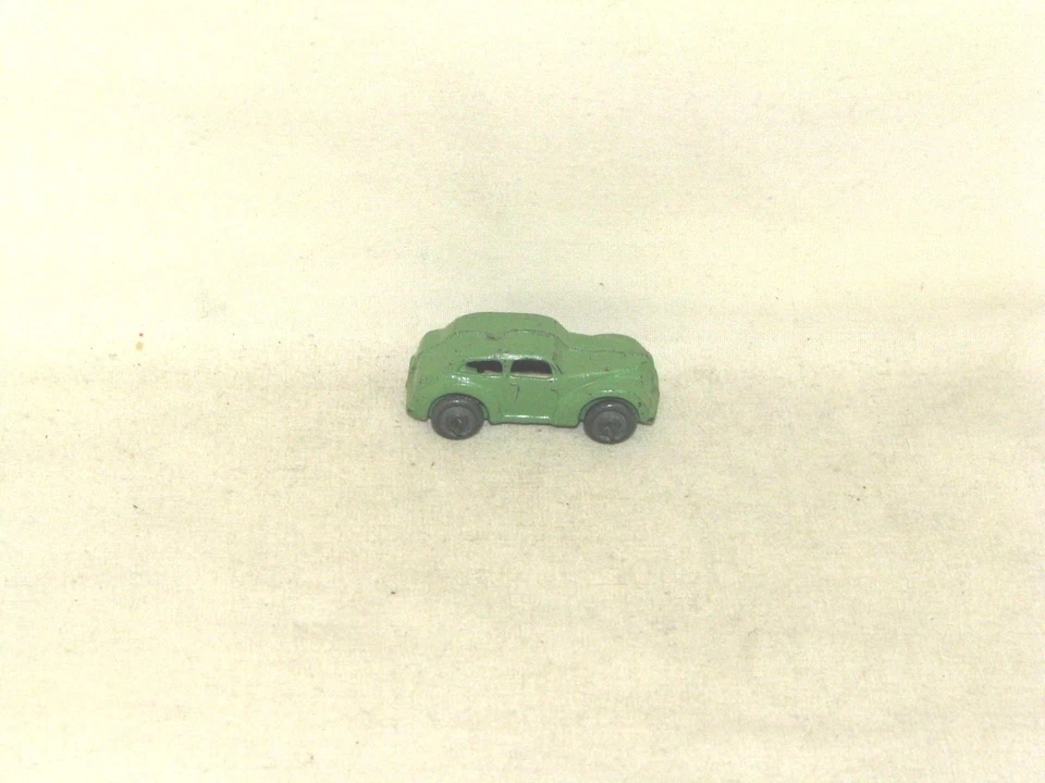 VERDE VINTAGE DIECAST BARCLAY, '39 BUICK "SEDÁN LIGERO DE ESTACIONAMIENTO", COCHES DE JUGUETE ANTIGUOS AÑOS 50 Foto 2 de 4