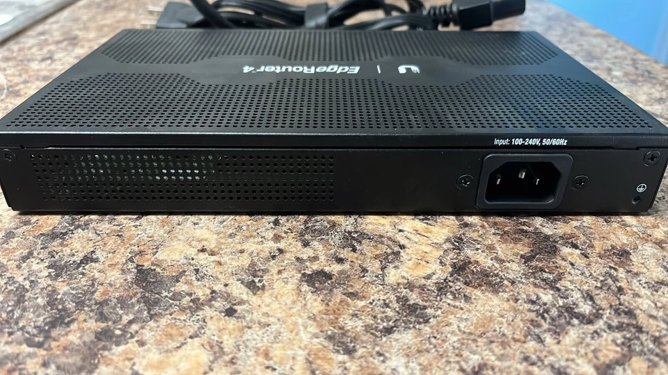 Ubiquiti ER-4 Networks Edgerouter 4 Ethernet Lan Black Wired Router - Image 2 of 3