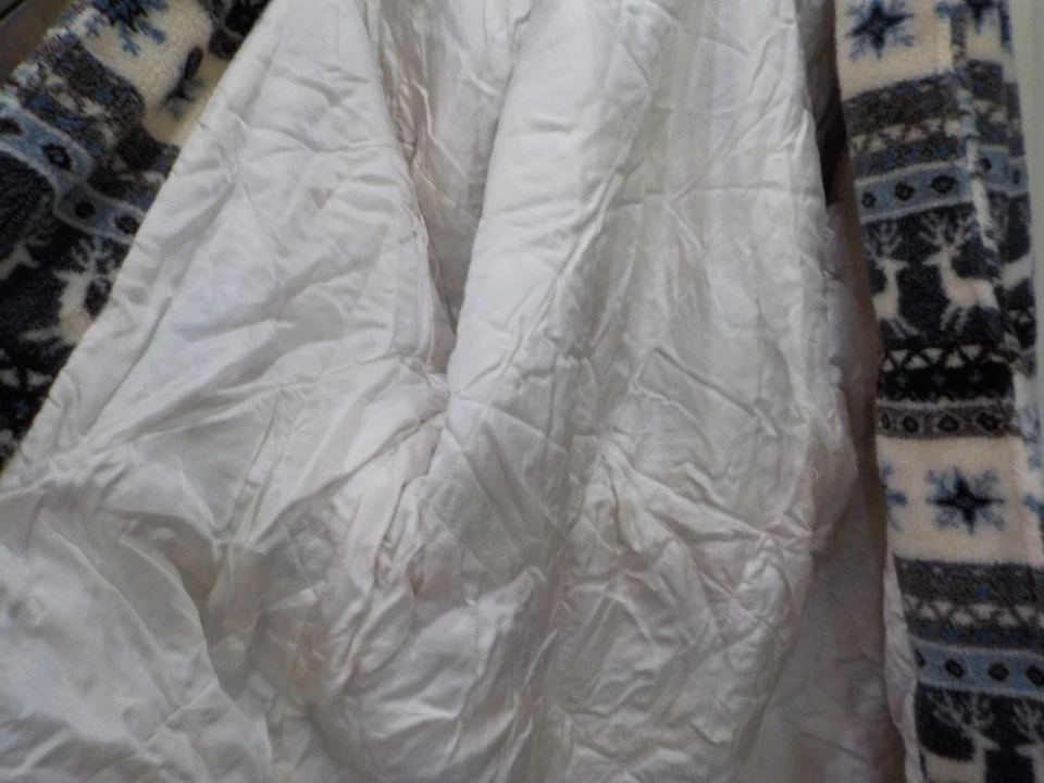 Chaqueta polar Utex acolchada forrada gruesa estilo Alaska con capucha cremallera completa exterior invierno Foto 4 de 4