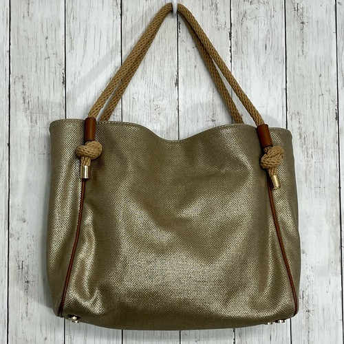 Michael Kors Isla Large Metallic Canvas Shoulder Tote Bag Gold Hardware Rope - Imagen 3 de 15