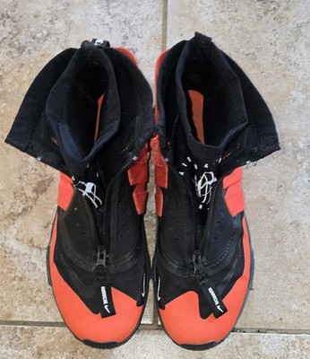 Nike Air Huarache Gripp Team Orange sneakers. Men's Size 11.
