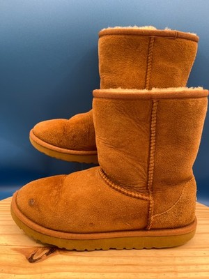 UGG Boots Womens 4 Shearling Style Brown Suede Pull On Round Toe Casual Comfort