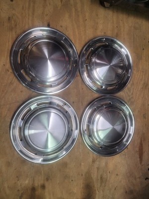 TRIUMPH SPITFIRE, HERALD, VITESSE, GT6 HUB CAPS For 13'' Wheels