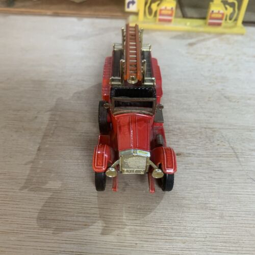 MATCHBOX MODELS OF YESTERYEAR #Y-6 ROLLS ROYCE FIRE TRUCK, (BOROUGH GREEN) Mint - Picture 4 of 9