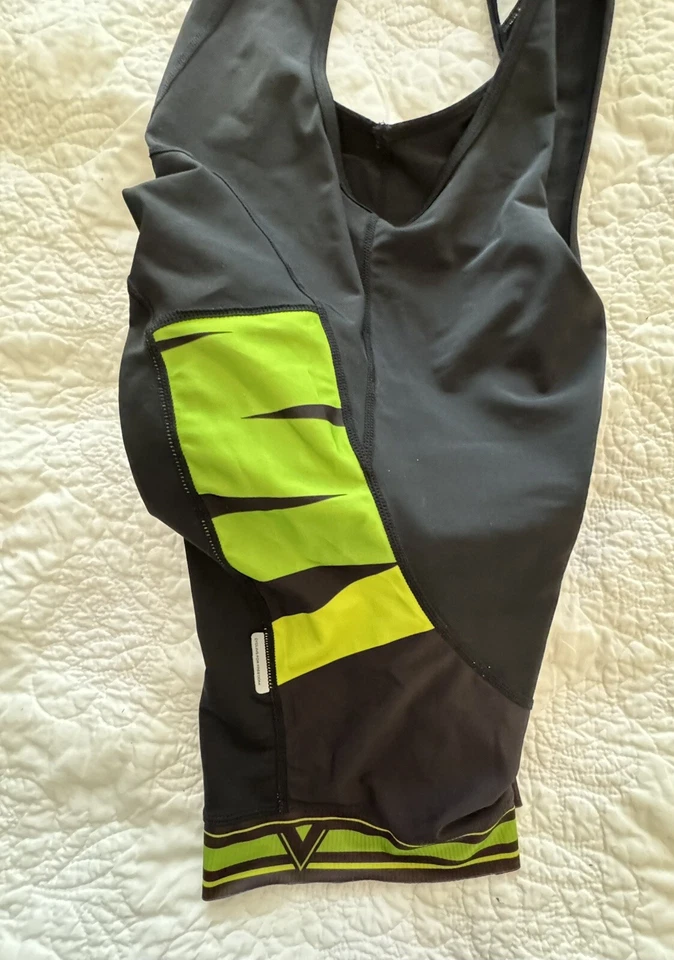 Culotte con tirantes de ciclismo Santic de secado rápido para hombre verde talla pequeña de EE. UU. ¡USADO EN EXCELENTE ESTADO! Foto 3 de 4