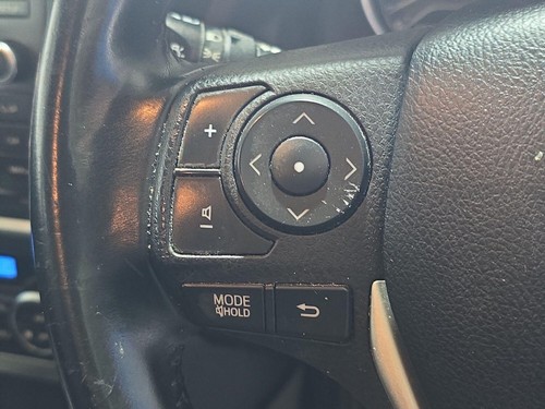 2013 Toyota Auris 1.6 V-Matic Icon Euro 5 5dr HATCHBACK Petrol Manual - Picture 16 of 24