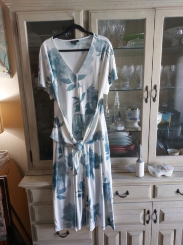 Alfani Dress XL NWT Ivory & Blue