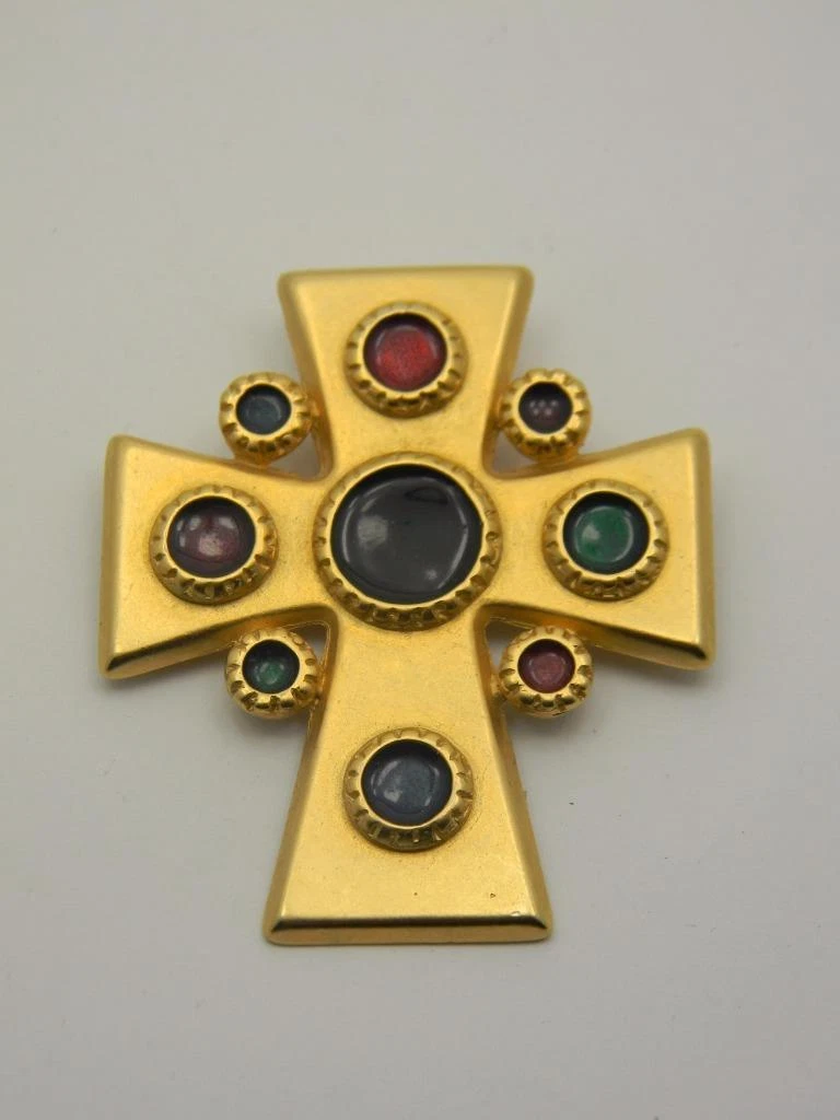 E hotsell pearl brooch