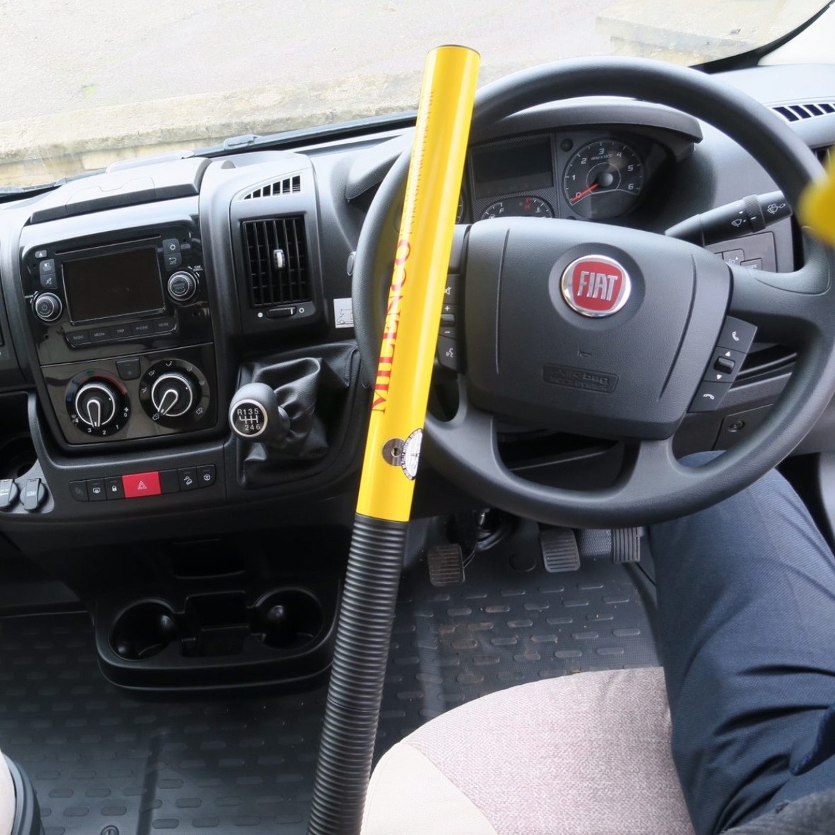Milenco Diebstahlsicherung BC Lock Peugeot Boxer, Fiat Ducato, Citroën