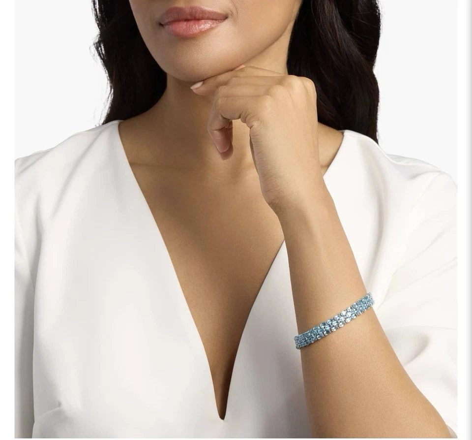 Brazalete trío de topacio azul ovalado en plata de ley (5x3 mm) Foto 3 de 3