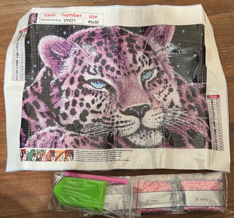 Diamond Dotz Purple Leopard picture