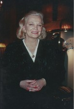 Gena Rowlands Autogramm signed 20x30 cm Bild