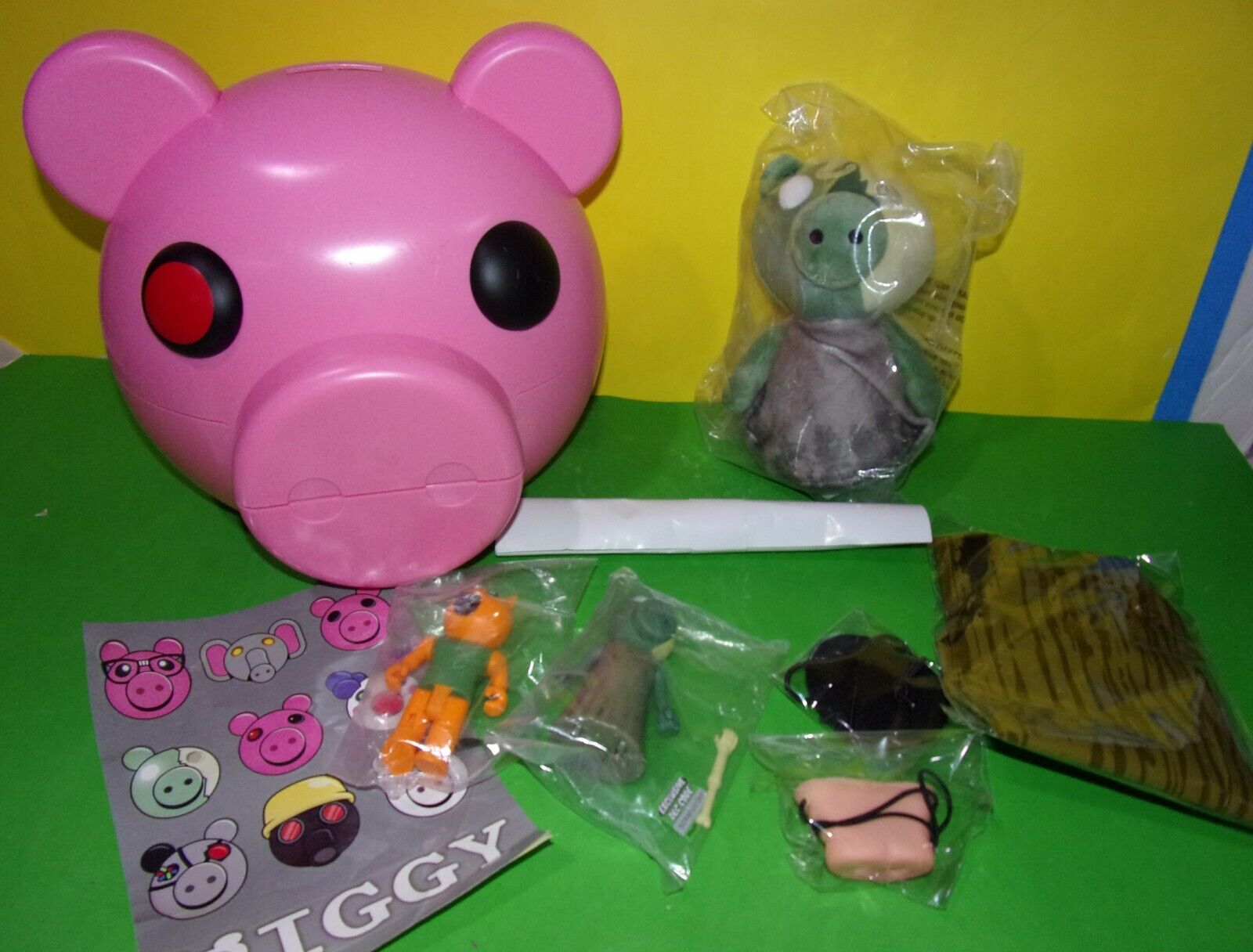 PIGGY Head Bundle, HB7301