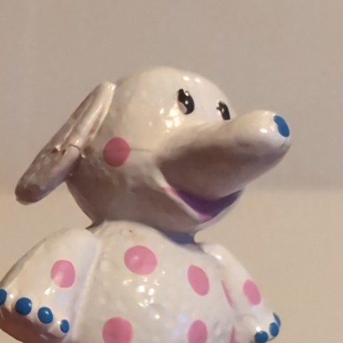 Pink Spotted Elephant Plastic Figure Island Misfit Toy Rudolph Playing Mantis 1" - Picture 23 of 24