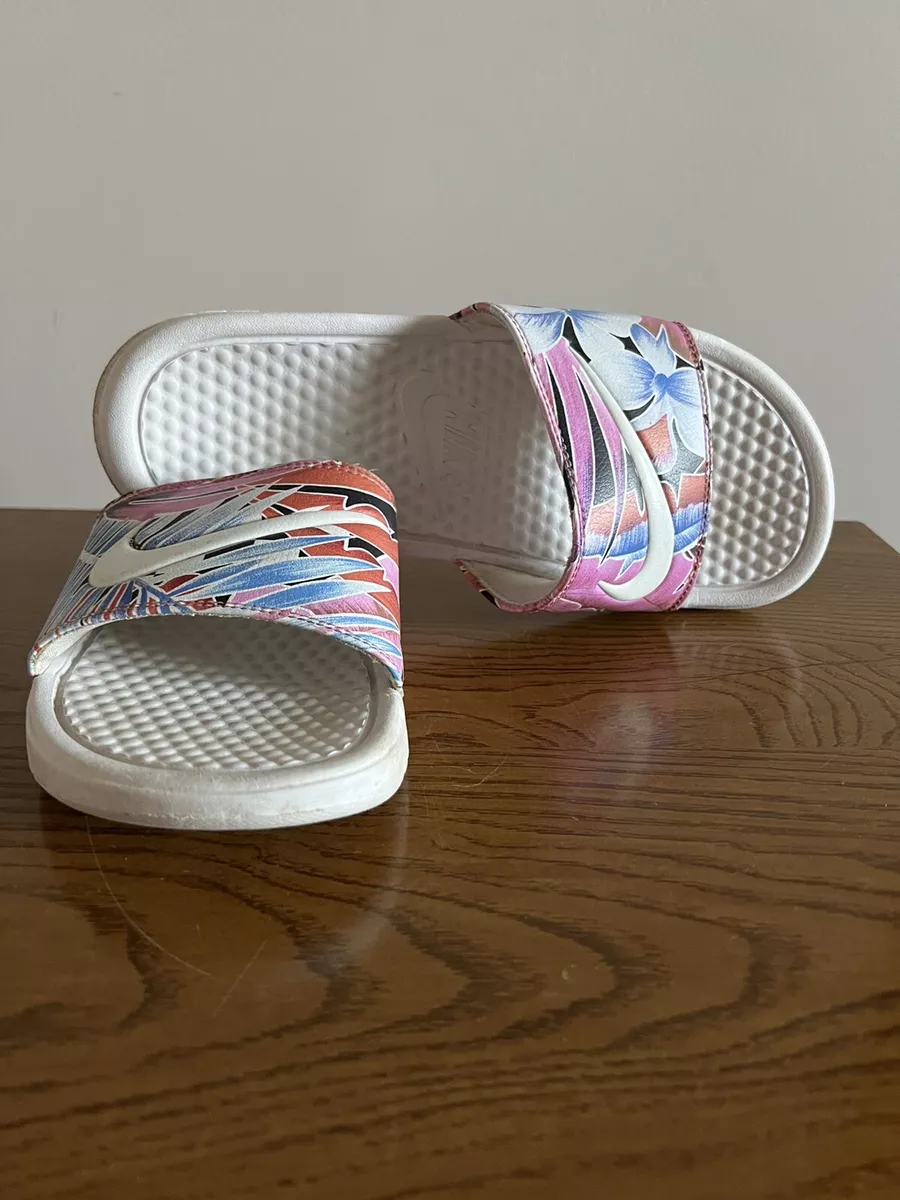 Nike benassi top jdi floral