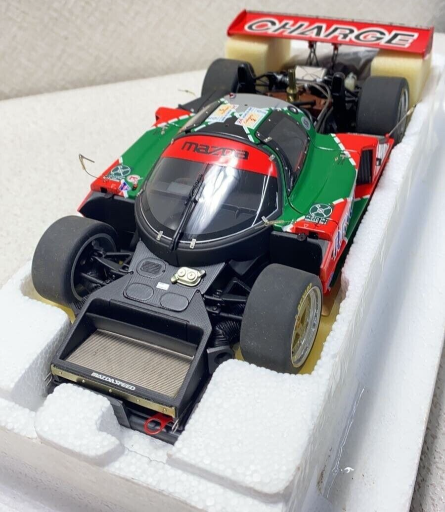Autoart 1/18 Signature Mazda 787B LeMans Winner 1991-2011 Autoart 1/18 Signature Mazda 787B LeMans Winner 1991-2011