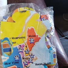Map Theme Interlocking Jigsaw Puzzle Pieces Lot, Multicolor Maps Theme