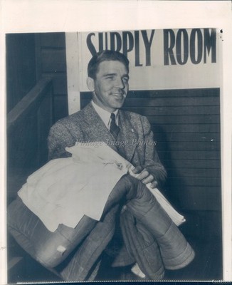 1944 Elmer Riddle Cincinnati Red Pitcher League Baseball Photo 8X10 | eBay