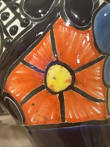Talavera Pottery Chihuahua Dog Mexican Folk Art Hand Painted 9"LX 7.5"H Stamped - Picture 10 of 18