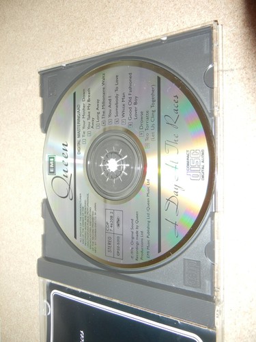 QUEEN "A Day At The Races" JAPAN CD w/OBI CP32-5313 Freddie Mercury - Picture 3 of 5