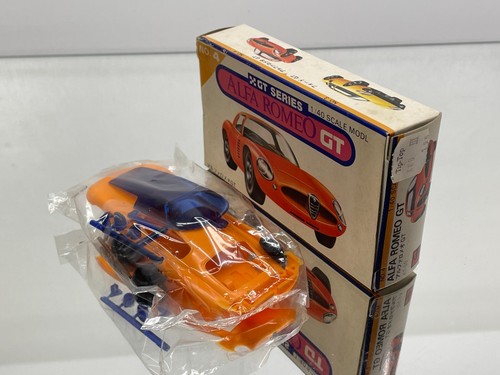 KAWAI KT-50 GT SERIES 4 ALFA ROMEO GT -1:40- UNBUILT PLASTIC KIT IN BOX - 529 - Picture 5 of 7