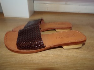 moshulu womens sandals
